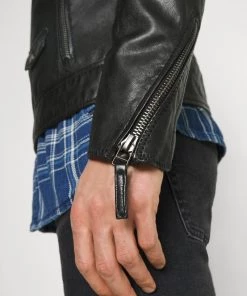 Oakwood Herren SOLDIER Lederjacke Black -Oakwood Soldes Boutique 024e90730a8846aca0c5f64de1244500