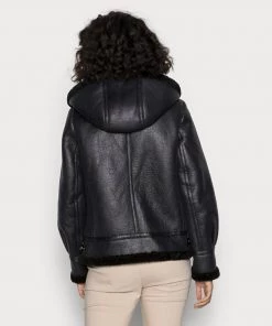 Oakwood Damen GLORIA Kunstlederjacke Black -Oakwood Soldes Boutique 064179e96af14eed8229ae167399aad0