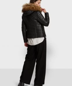 Oakwood Damen FURY Winterjacke Black -Oakwood Soldes Boutique 0ec91a3e40e04847bc0d79e91072259c