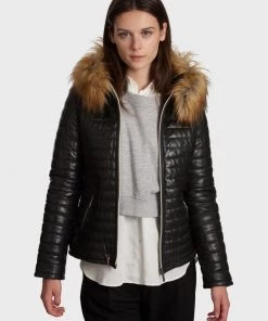 Oakwood Damen FURY Winterjacke Black -Oakwood Soldes Boutique 16c4918b88ff4c7ea73f98fad8ea658a