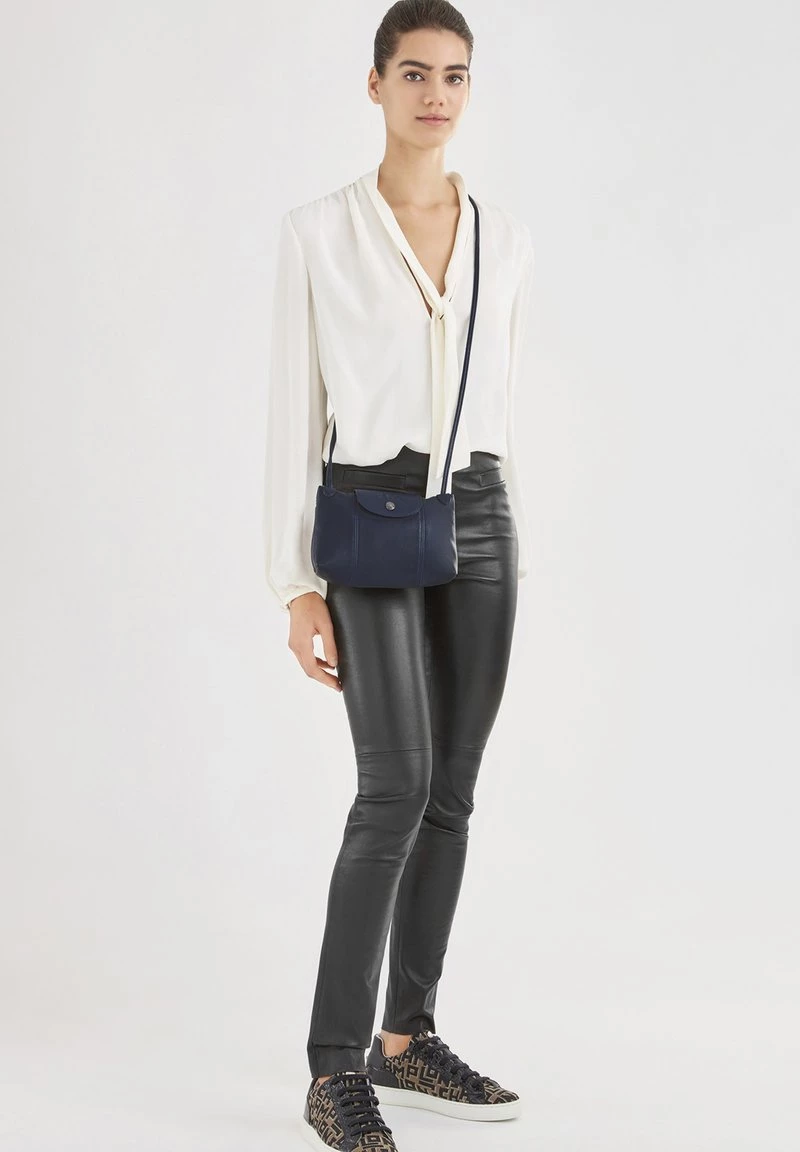 Longchamp Damen LE PLIAGE Umhängetasche Navy 1 Longchamp Damen LE PLIAGE Umhängetasche Navy
