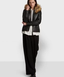 Oakwood Damen FURY Winterjacke Black -Oakwood Soldes Boutique 2339fad40e5d483e800706b7c3b40e0b