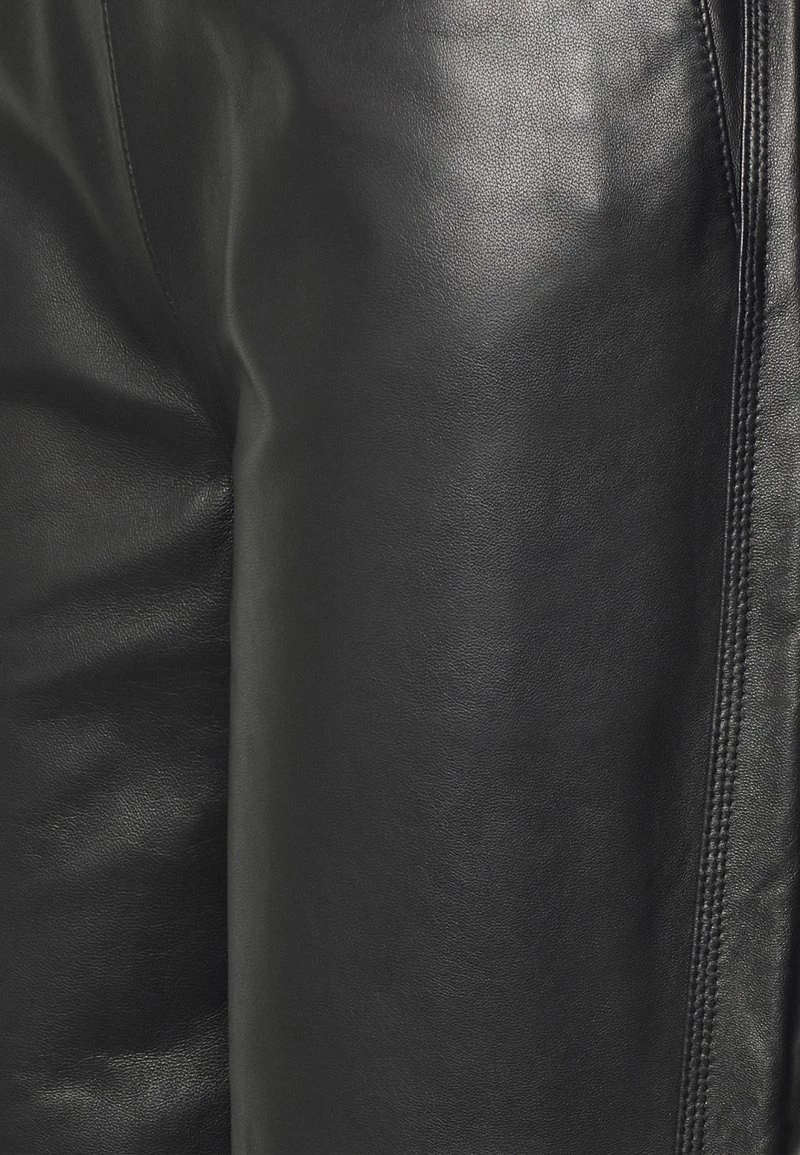 Oakwood Damen SLIDE Lederhose Black 5 Oakwood Damen SLIDE Lederhose Black – Bild 5