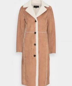 Oakwood Damen LOYALTY Wintermantel Tan 8 Oakwood Damen LOYALTY Wintermantel Tan -Oakwood Soldes Boutique 6a87183229074e94ac0fd3d69d775038