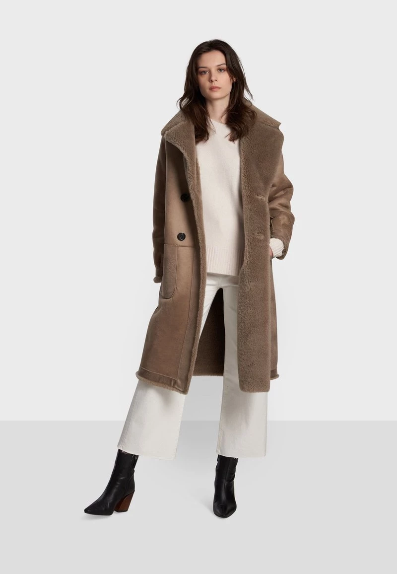 Oakwood IMPERATRICE Wintermantel Brown Damen 2 Oakwood IMPERATRICE Wintermantel Brown Damen – Bild 2