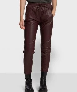 Oakwood Damen GIFT Lederhose Wine