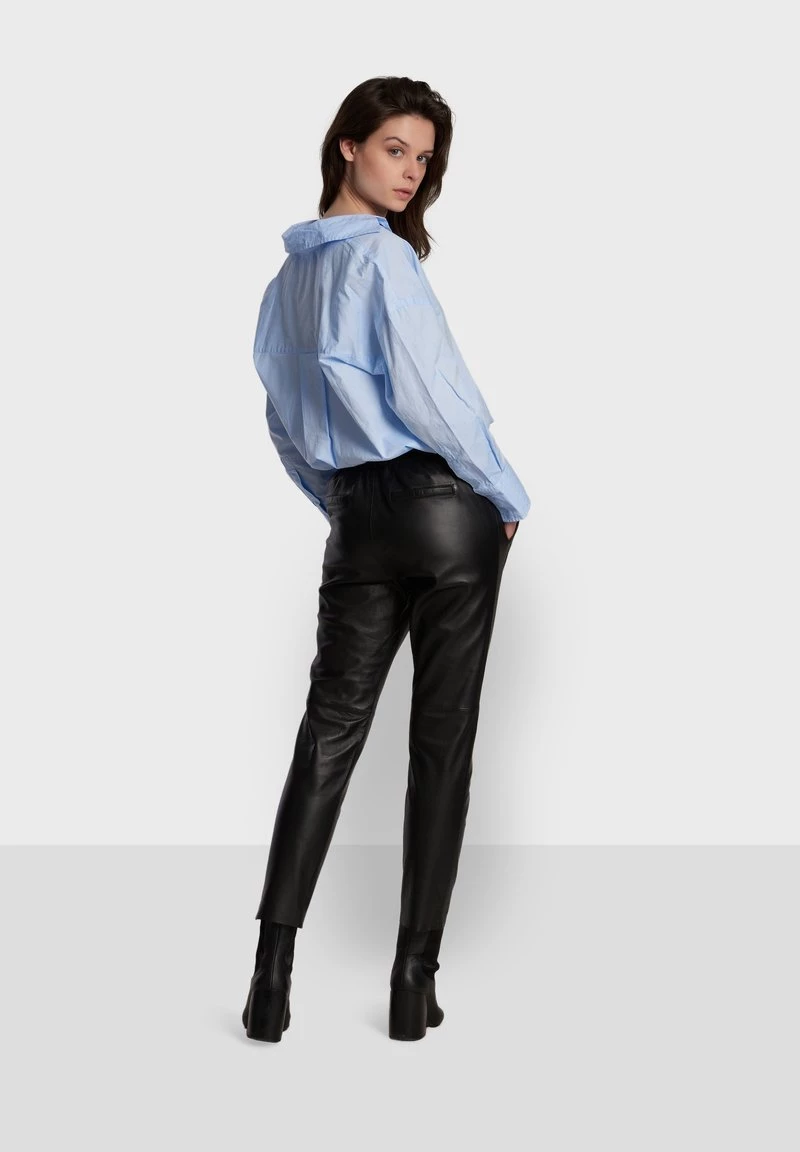 Oakwood Damen GIFT Lederhose Black 4 Oakwood Damen GIFT Lederhose Black – Bild 4