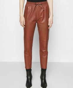 Oakwood Damen GIFT Lederhose Light Brown