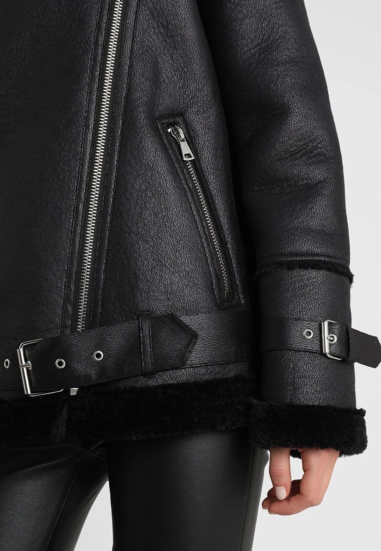 Oakwood Damen COMMUNITY Winterjacke Black 6 Oakwood Damen COMMUNITY Winterjacke Black – Bild 6