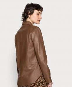 Oakwood VALENTINA Hemdbluse Tan Damen -Oakwood Soldes Boutique acc5945e9fb3469e9b95621490091316