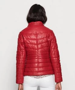 Oakwood Damen JAMY Lederjacke Fire 9 Oakwood Damen JAMY Lederjacke Fire -Oakwood Soldes Boutique bc34783525754322b98c748106870410