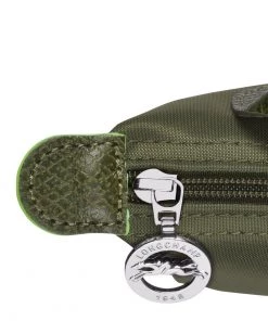 Longchamp Damen LE PLIAGE Kosmetiktasche Fichte -Oakwood Soldes Boutique c8ea7f8d5dc84ce69f74a87c4bab51b8