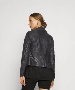Oakwood Damen CLIPS Lederjacke Black 8 Oakwood Damen CLIPS Lederjacke Black -Oakwood Soldes Boutique d3849c963fc54028945b9ee845bd2c6d