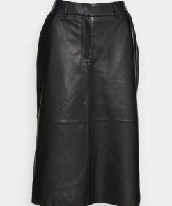 Oakwood PRIVATE A Linien Rock Black Damen 8 Oakwood PRIVATE A Linien Rock Black Damen -Oakwood Soldes Boutique d48f2ce3640d459cbab0b5da34d9d70f