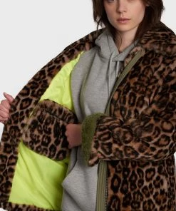 Oakwood Damen STEP Winterjacke Brown 12 Oakwood Damen STEP Winterjacke Brown -Oakwood Soldes Boutique da46e684ae3b421e94d30c8597dccb0c