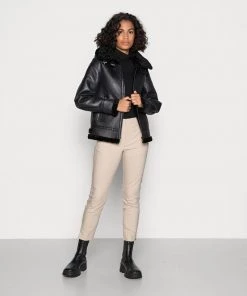 Oakwood Soldes Boutique -Oakwood Soldes Boutique e66092d06f634ef38cde2f54c37a8cbd