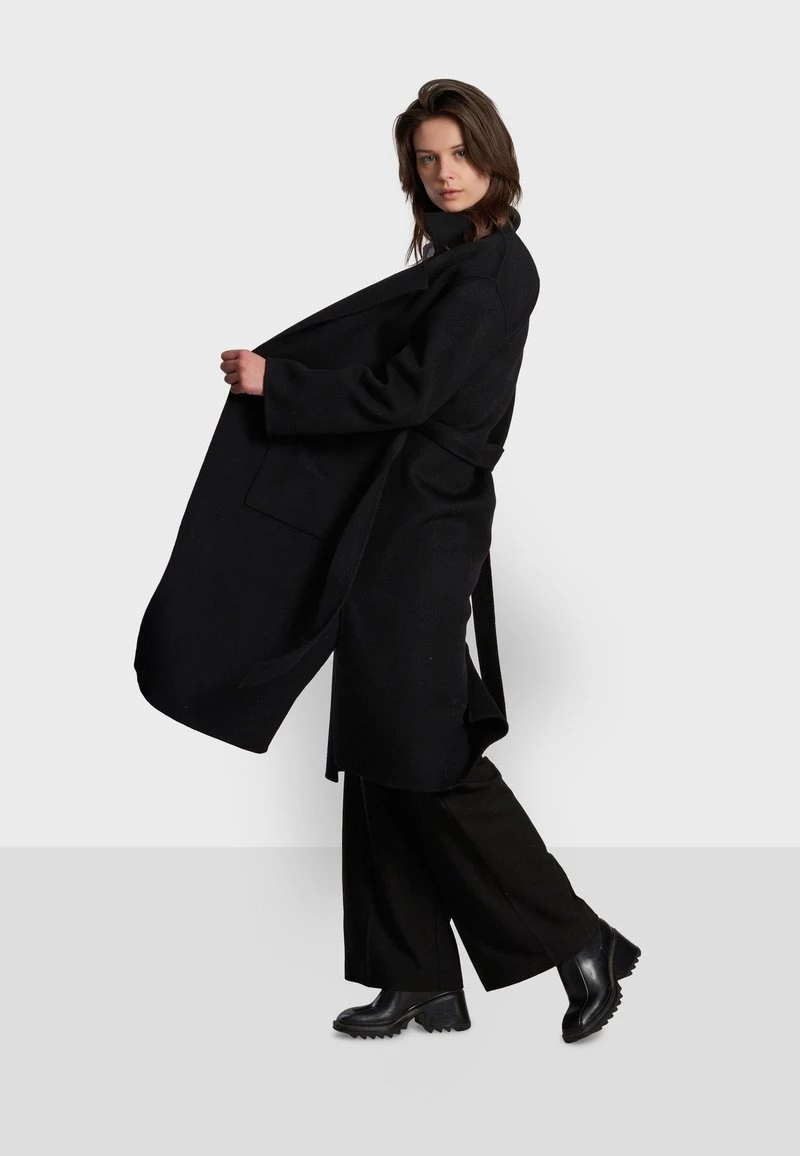 Oakwood Damen FIRENZE Klassischer Mantel Black 4 Oakwood Damen FIRENZE Klassischer Mantel Black – Bild 4