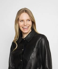 Oakwood Damen ANAE Hemdbluse Black -Oakwood Soldes Boutique fc5ff692a5024a16801196f6386c06b8