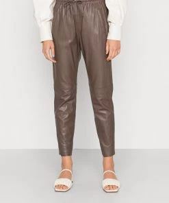 Oakwood GIFT Lederhose Smoke Damen