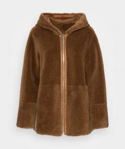 Oakwood Damen IRIS Winterjacke Cognac -Oakwood Soldes Boutique ffc69a0311b545c78d7dd355ced2297b